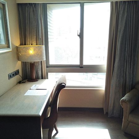 Taichung Charming City Hotel Екстер'єр фото